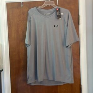 NWT Under Armour Heat Gear Tshirt